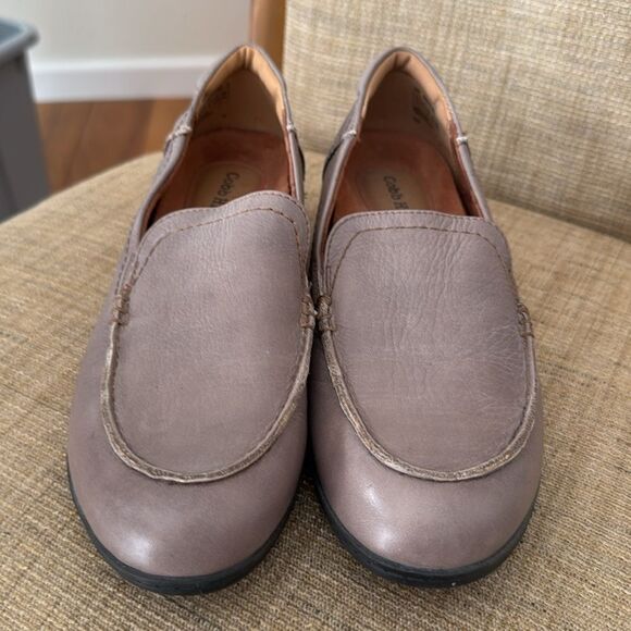 Cobb Hill loafers - Picture 1 of 7